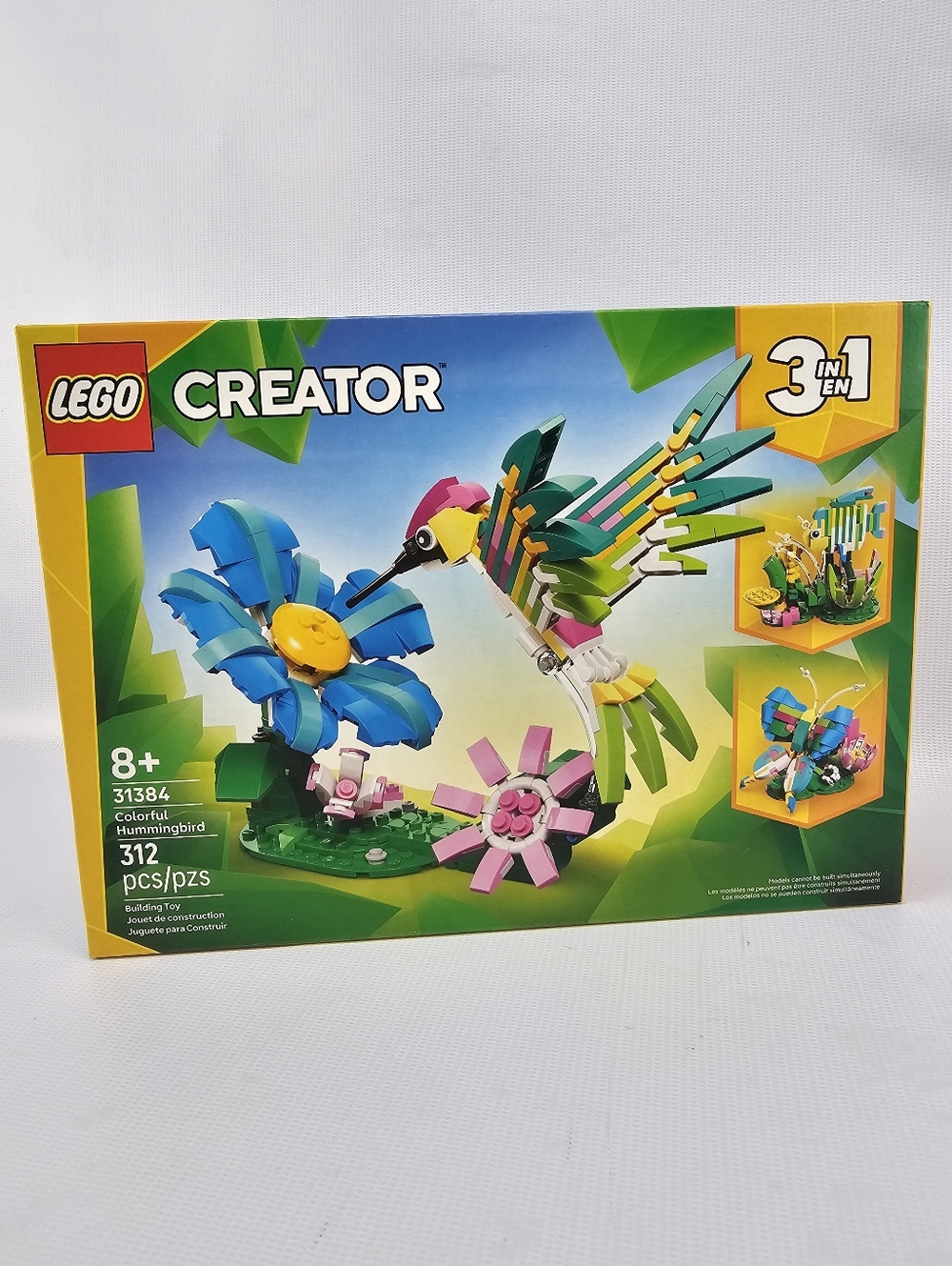 LEGO Creator 3-in-1 Wild Animals: Colorful Hummingbird (set number 31384) NEW